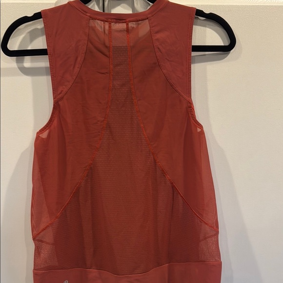 Lululemon Athletica Relaxed Red Sleeveless Tank Top - Picture 3 of 4